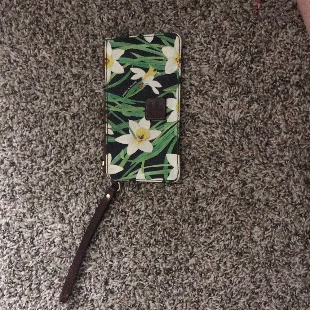 Dooney and Bourke wallet